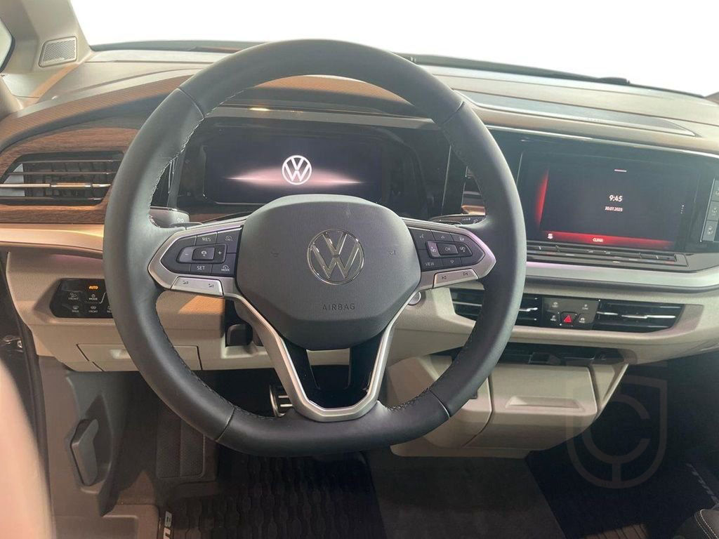 Volkswagen Multivan T7 STYLE HJULBAS: 3124 MM
