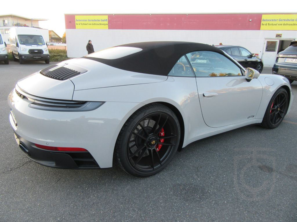 Porsche 911 Carrera 4 GTS Cabriolet PDK