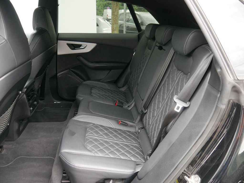 Audi Q8 50 TDI QUATTRO TIPTRONIC S-LINE * 22 ZOLL * L