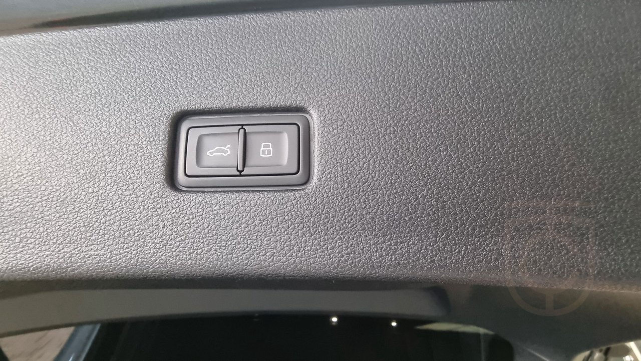 Audi Q8 50 TDI Quattro S-Line