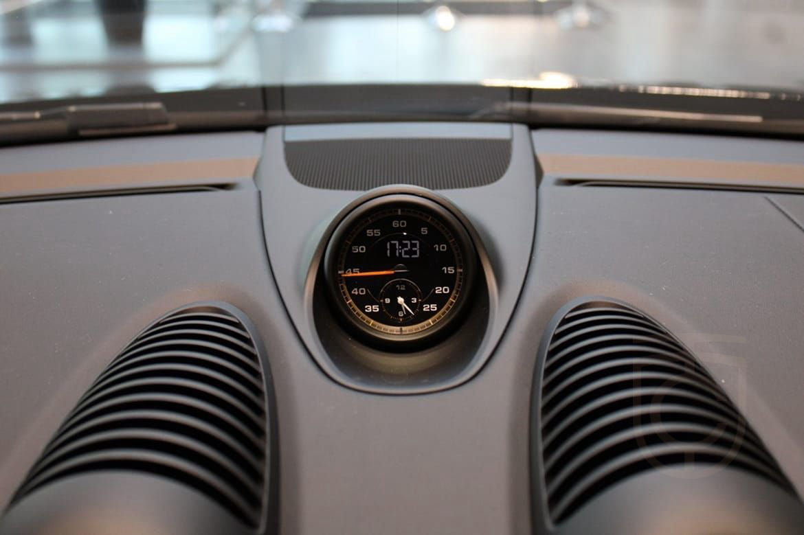 Porsche 718 Spyder RS