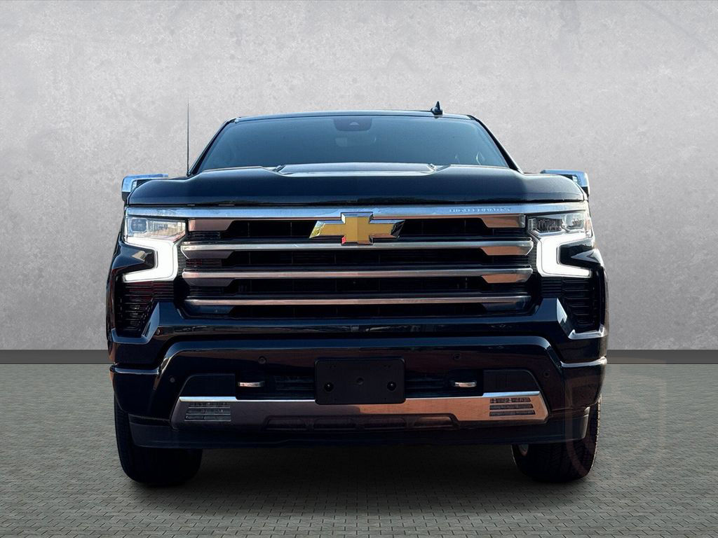 Chevrolet Silverado 1500 High Country 3 Jahre Garantie LPG