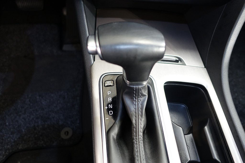 Kia Optima SW 2.0 AUT Plug-in Hybrid 205hk Pluspaket 2 (Drag)