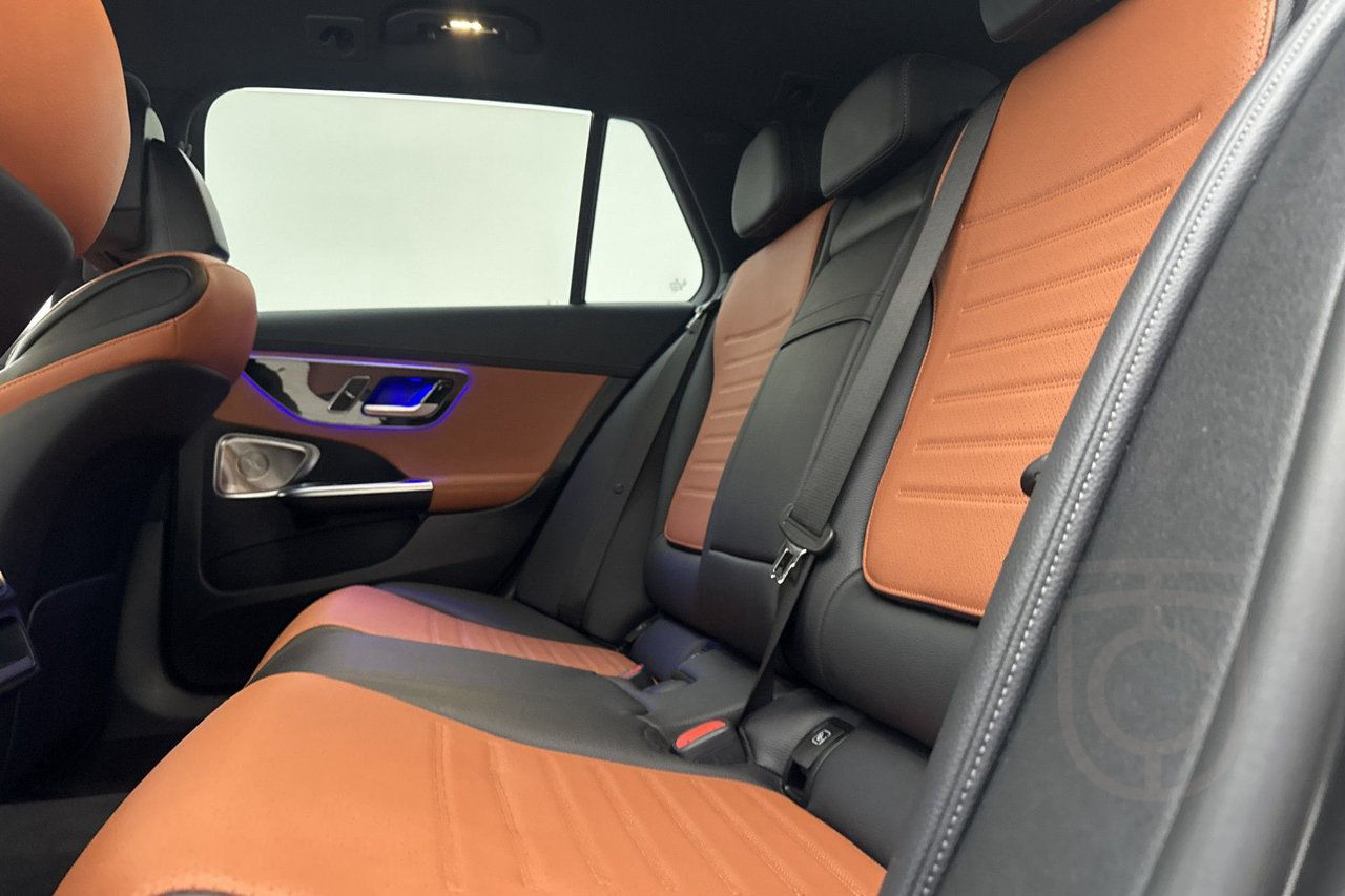 Mercedes-Benz C 300 T d e 4M AMG