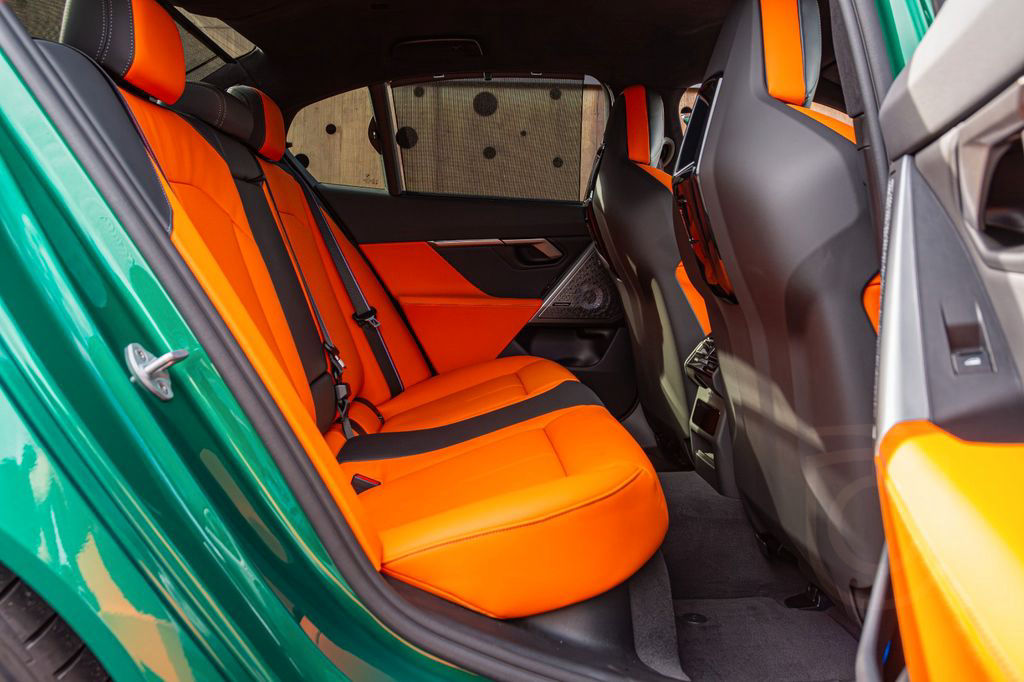 BMW M5 Limousine *KERAMIK*COMFORT*CARBON*PPF*