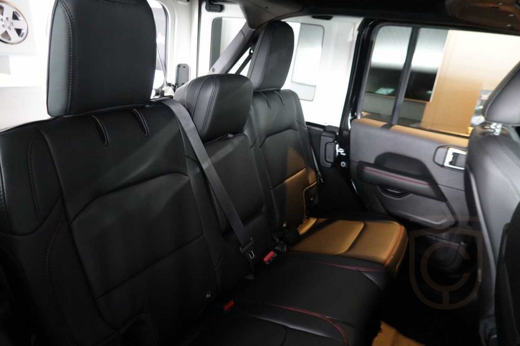 Jeep Wrangler Rubicon 2.0 T-GDI SOFTTOP AWD AUTOM. NA