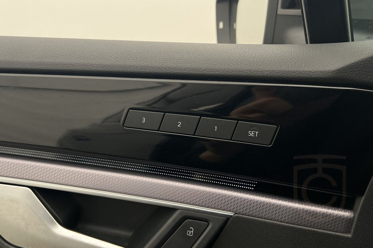 Volkswagen Touareg V6 TDI 4M R-Line Innovation Pano Dynaudio