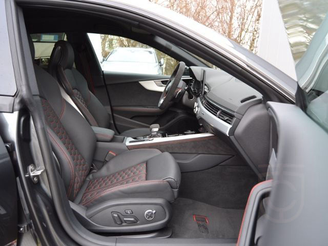 Audi RS5 Sportback 2.9 TFSI Competition-Plus DESIGN-R