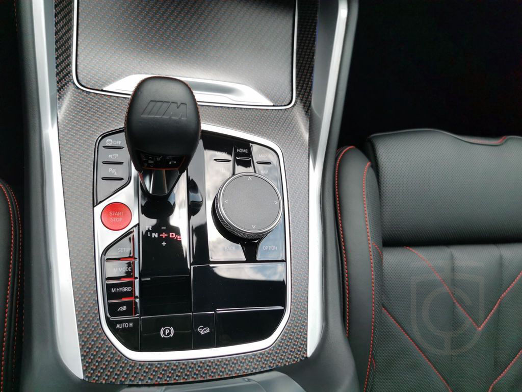 BMW XM Label Red Massage M Driver´s Package Bowers&W