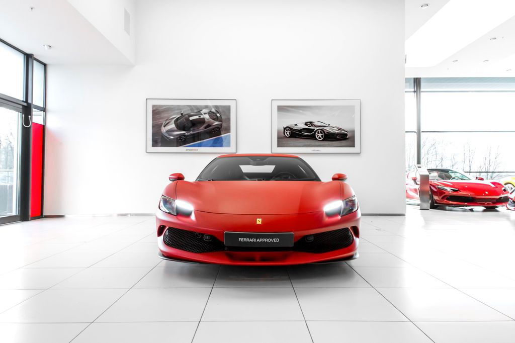 Ferrari 296 GTB ~Ferrari Munsterhuis~