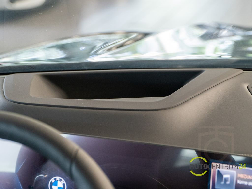 BMW X5 40d M Sport Inno B&W Sparco Sky Luft Exklusiv