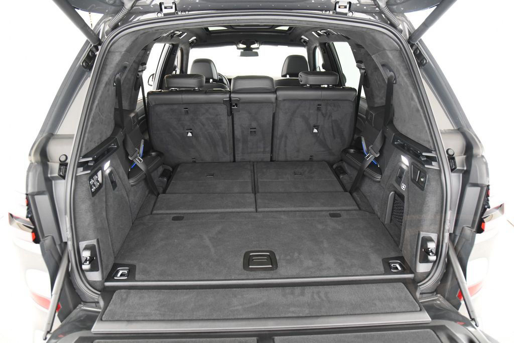 BMW X7 xDrive40d M Sport Head-Up Pano ACC*UVP133.800