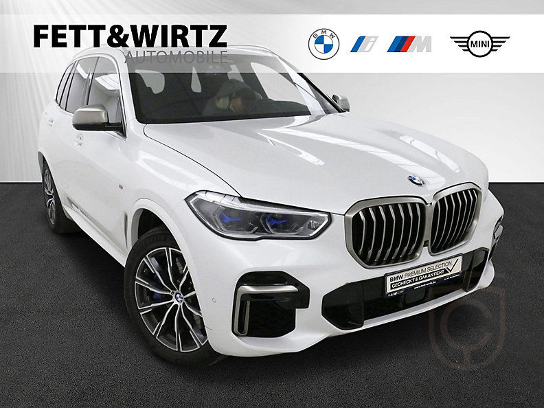 BMW X5 M50i
