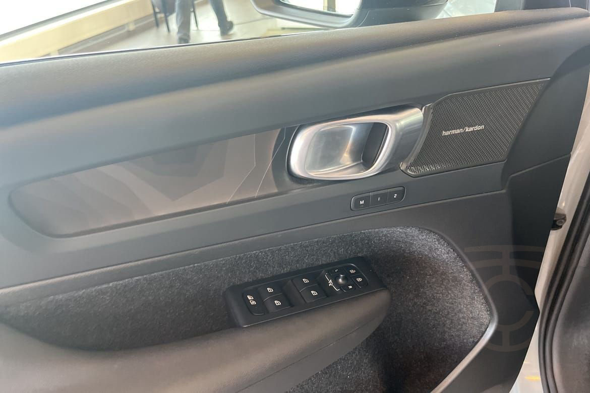 Volvo XC40 Recharge Single Motor Ext. Range Ultimate Dragk