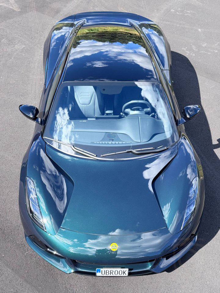 Lotus Emira V6 3.5 V6 VVT-i First Edition