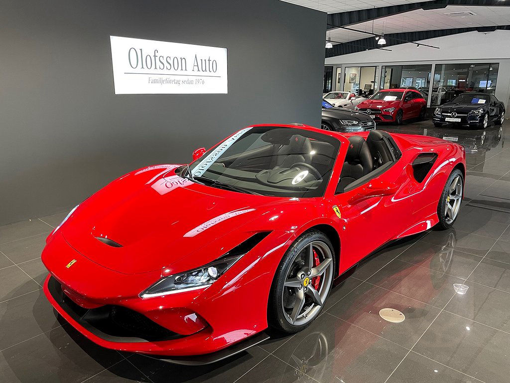 Ferrari F8 Spider 720 hk