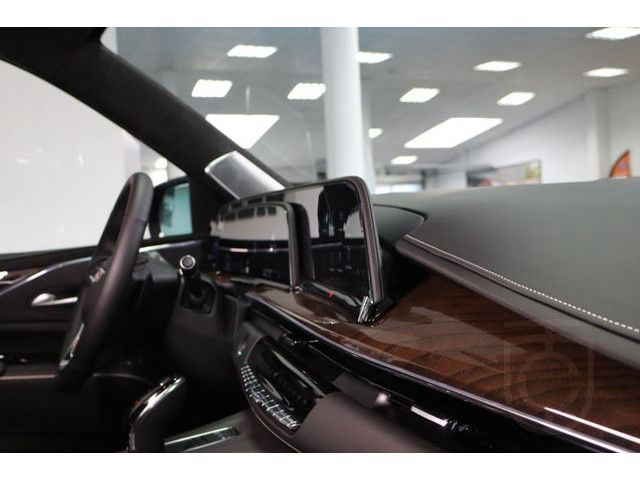 Cadillac Escalade Black Sport Platinum,23Zoll,Klappe,Voll