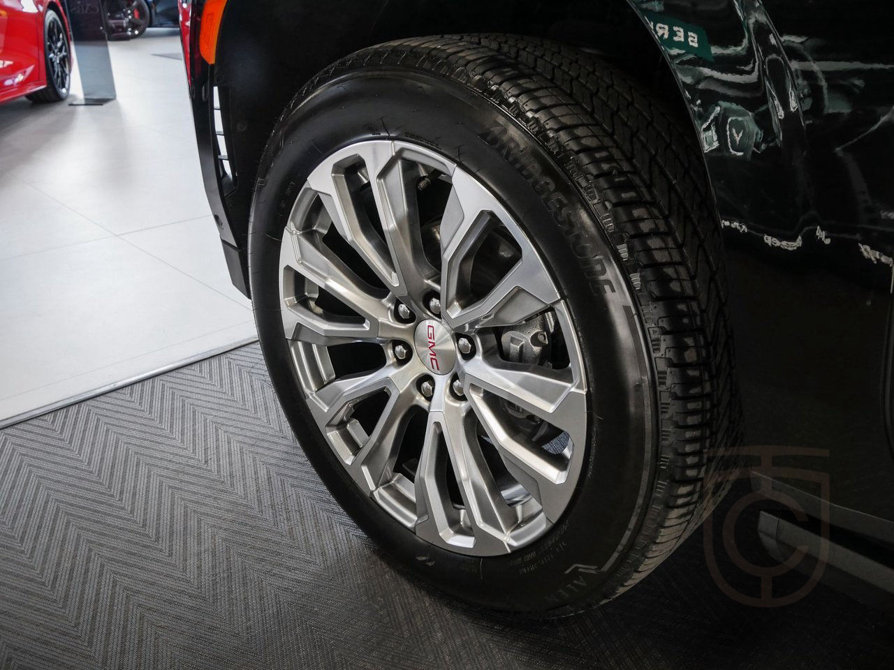 GMC Yukon DENALI RESERVE 6.2 V8 E85 2