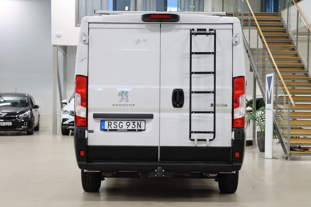Peugeot Boxer 335 2.2