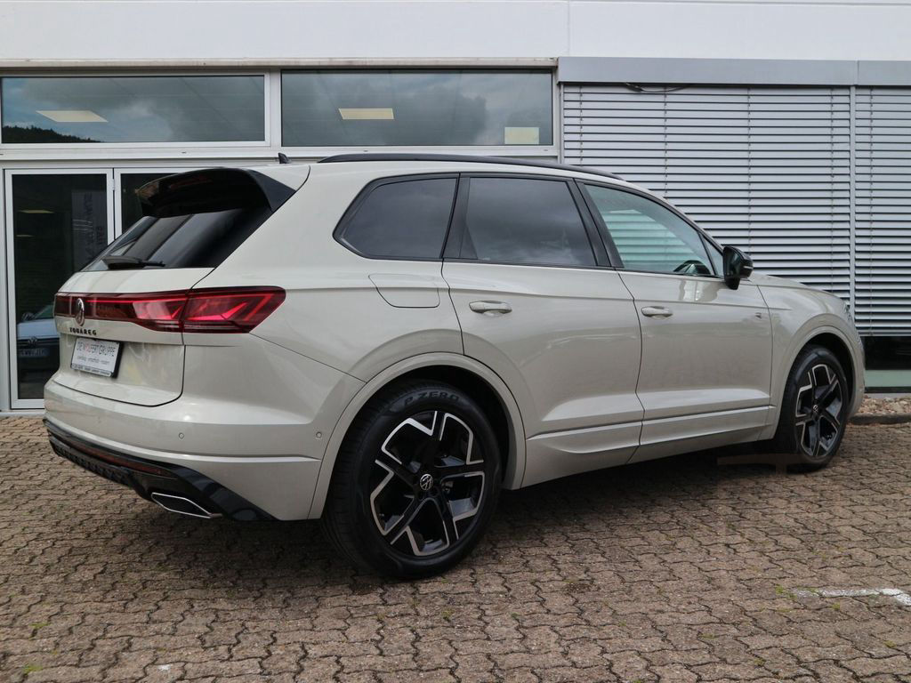 Volkswagen Touareg R-Line 3,0 V6 TDI SCR 4MOTION (286 PS)*A