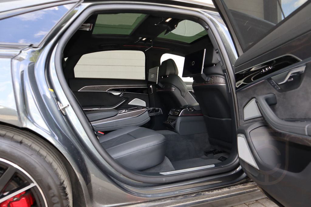 Audi A8L 60 TFSIe lang S-Line BLACK-P./5-SITZER/VOLL
