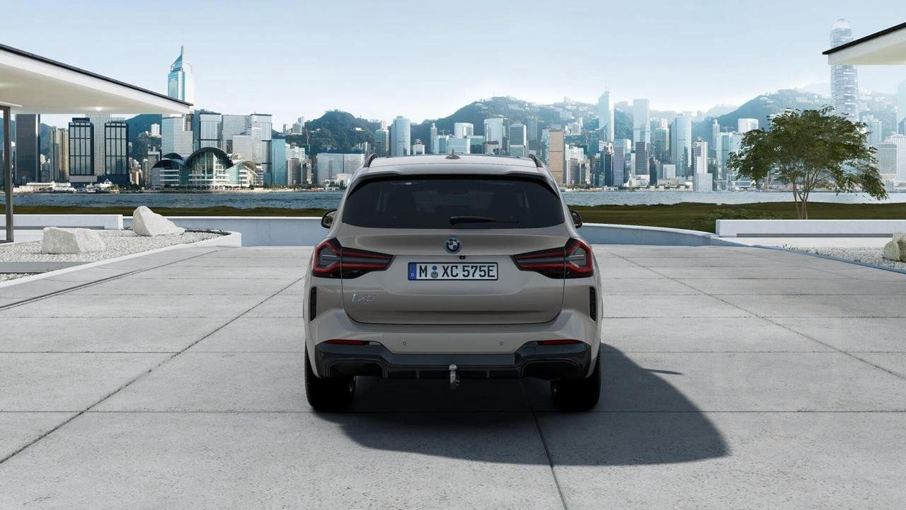 BMW iX3 M Sport Charged Plus