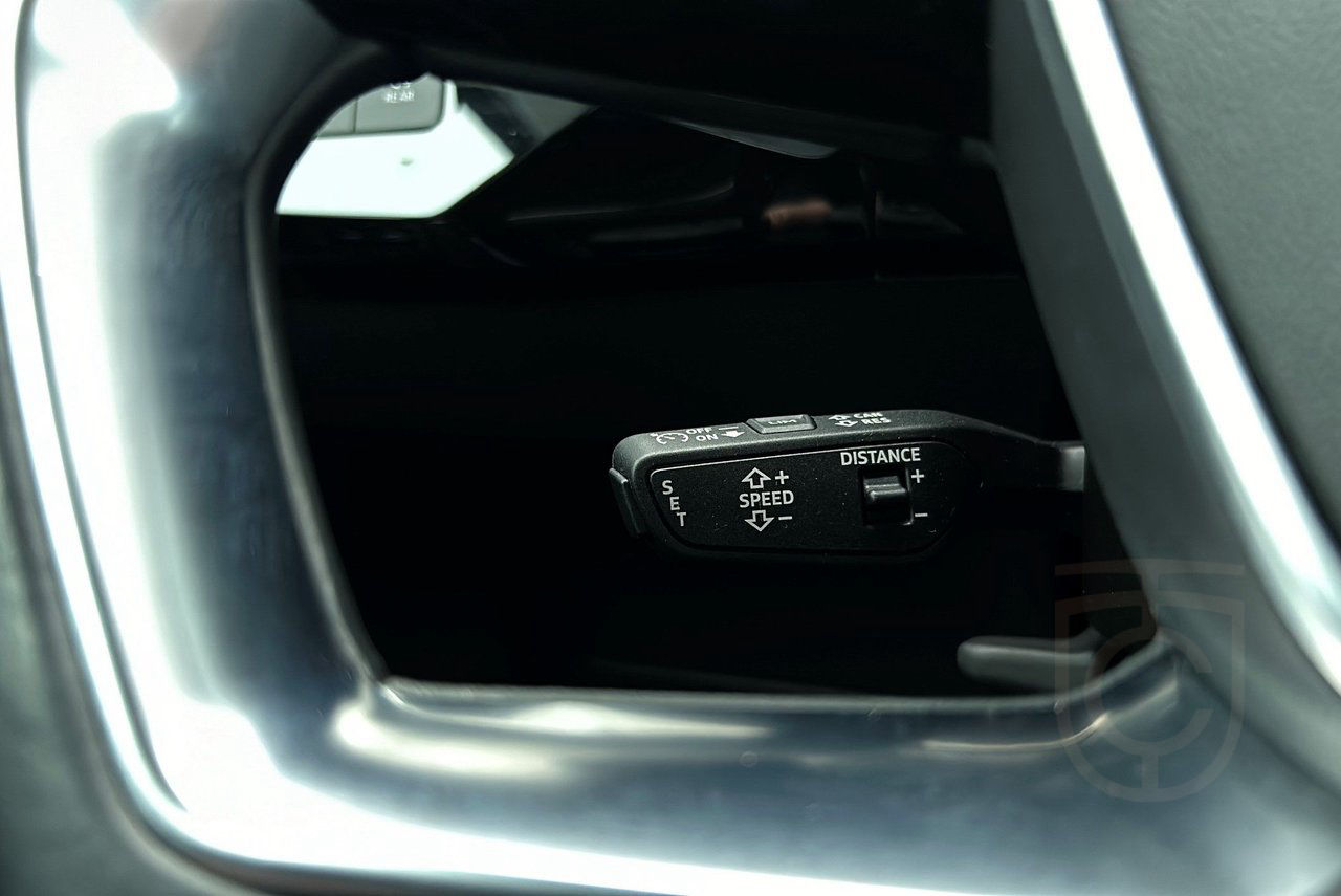 Audi E-Tron 55 Quattro Proline Svart Optik