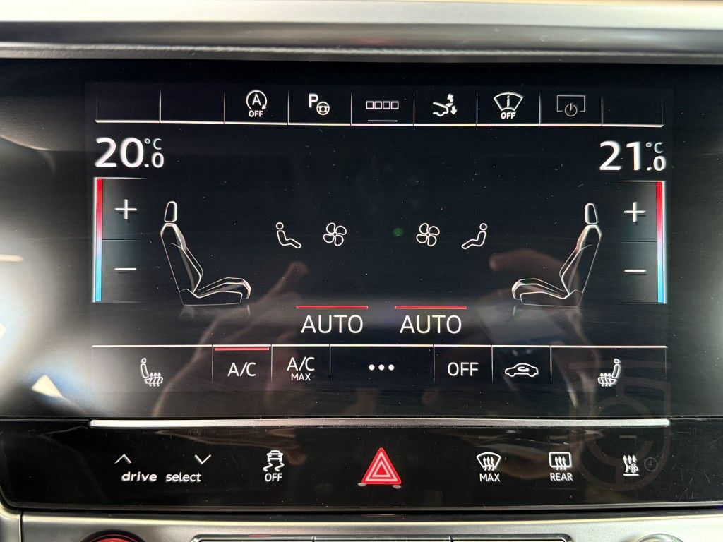 Audi RS7 4.0 TFSI quattro 1.Hd MATRIX HUD ACC MMI+
