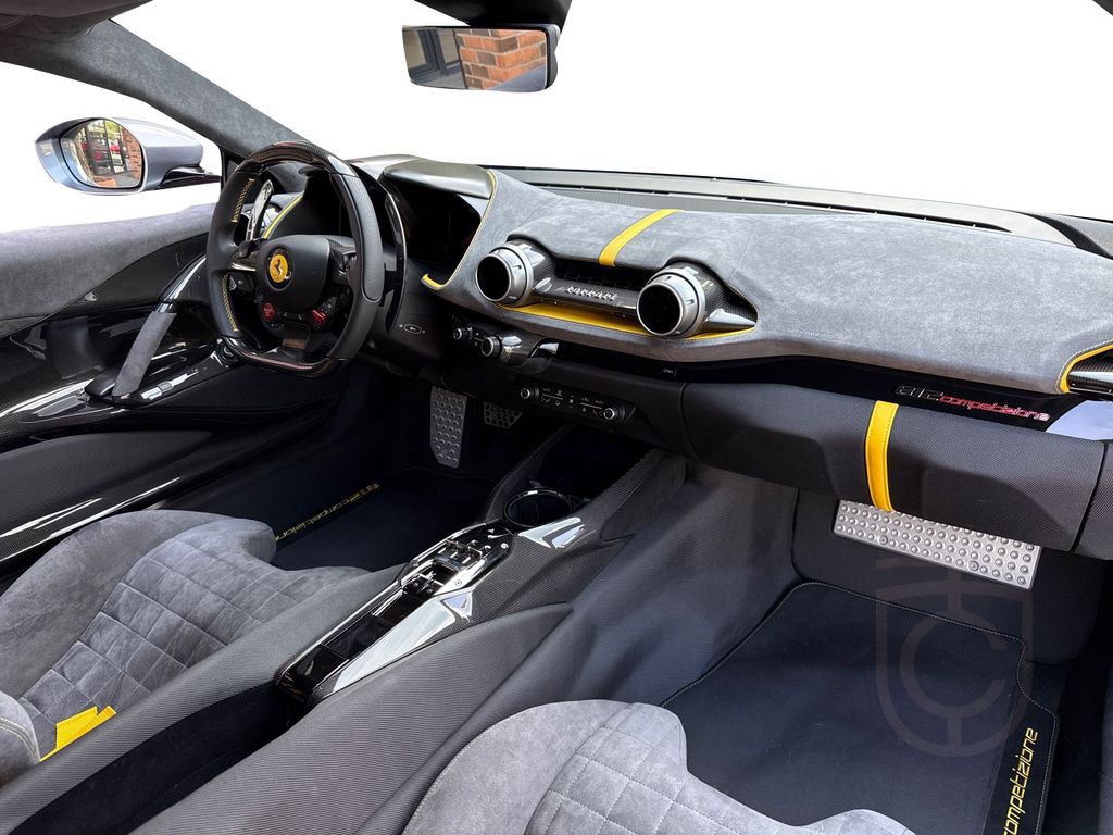 Ferrari 812 Competizione
