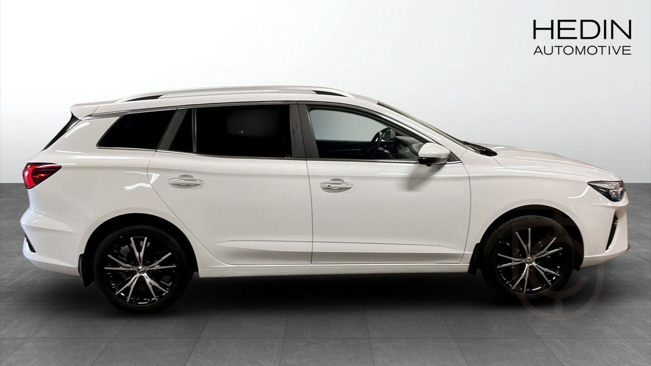 MG 5 MG5 LUXURY