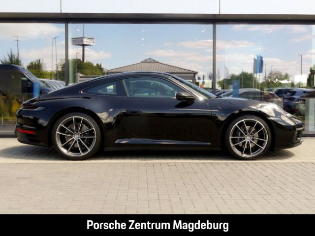 Porsche 992 (911) Carrera*BOSE*SPORTABGAS*SHZ*