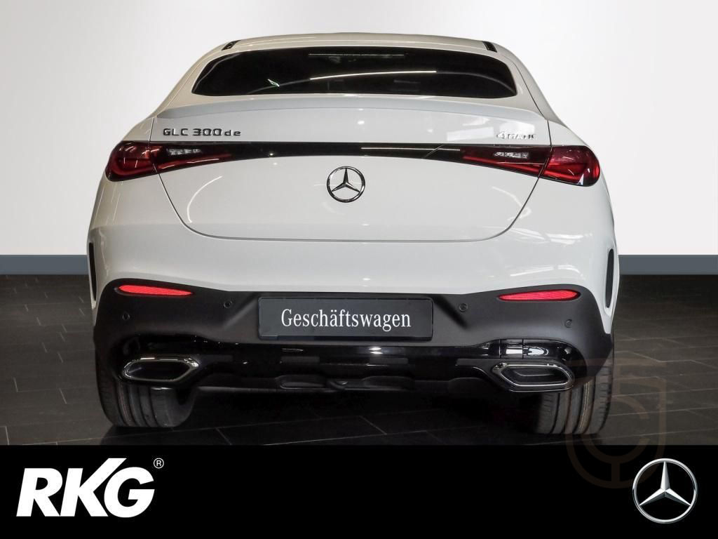 Mercedes-Benz GLC 300 de 4M Coupé AMG*DISTRONIC*PANO*AHK*360°