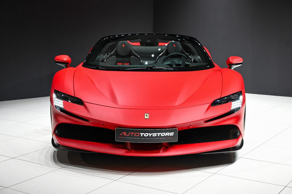 Ferrari SF90 Spider *Lift*AFS*JBL*Apple*Matt*