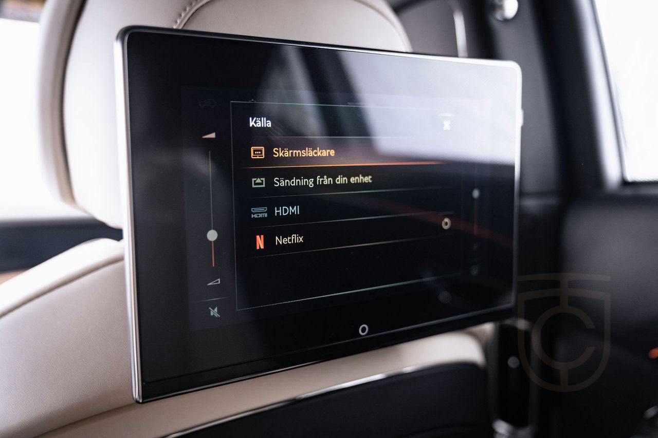 Bentley Flying Spur Mulliner Ultra Performance Hybrid