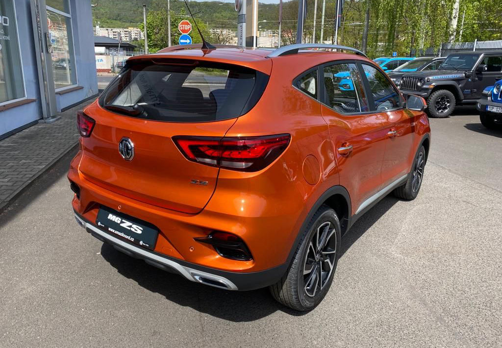 MG ZS EV