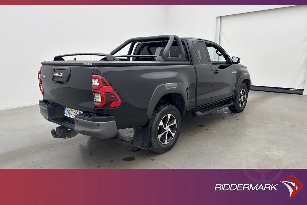 Toyota Hilux Extra Cab