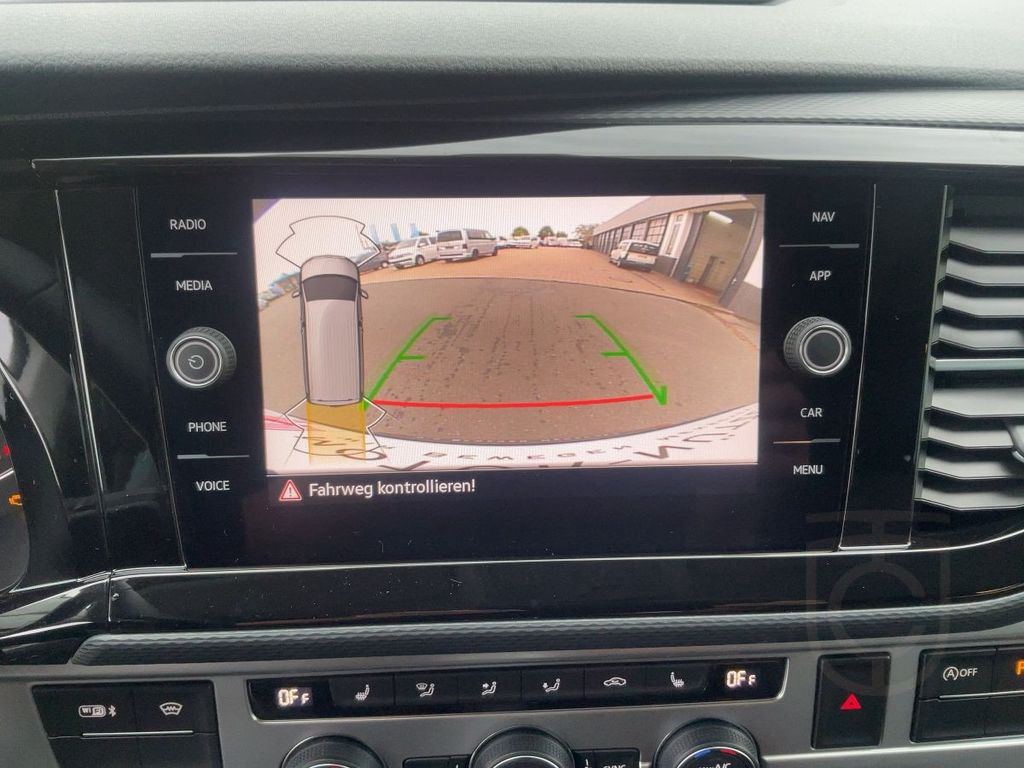 Volkswagen T6.1 California Beach Tour TDI DSG 7 Sitze RFK