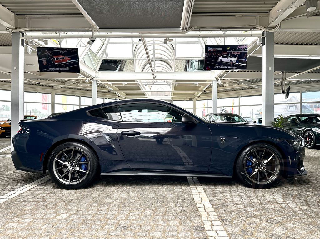 Ford Mustang 5.0 V8 DARK HORSE Autom. RECARO