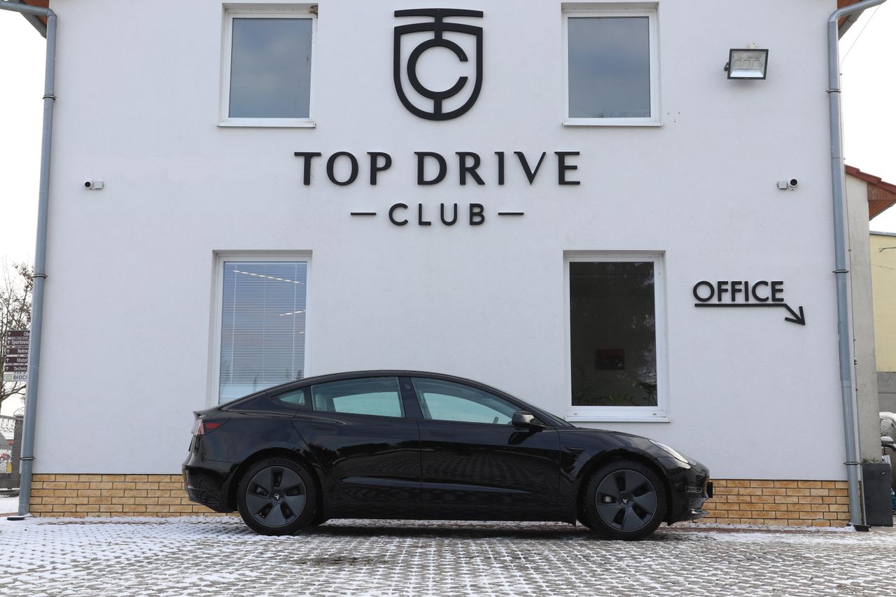 Tesla Model 3 LR/AWD/MID 2021/Tažné