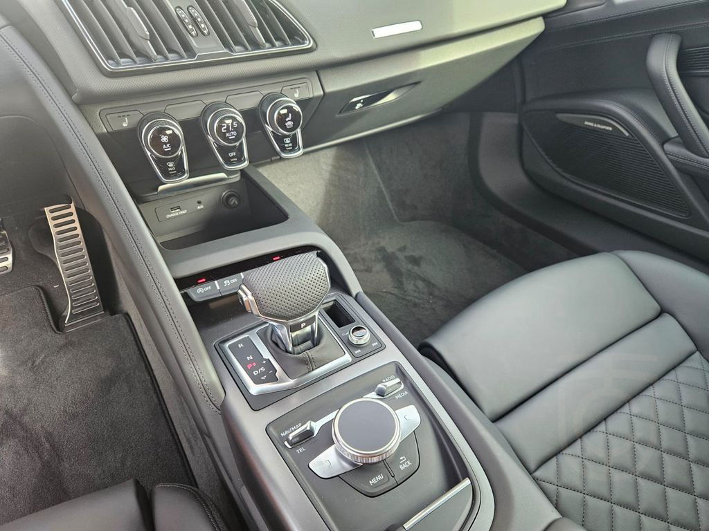 Audi R8 Coupe V10 5.2 FSI Performance*B&O*DYNAMIK*20"