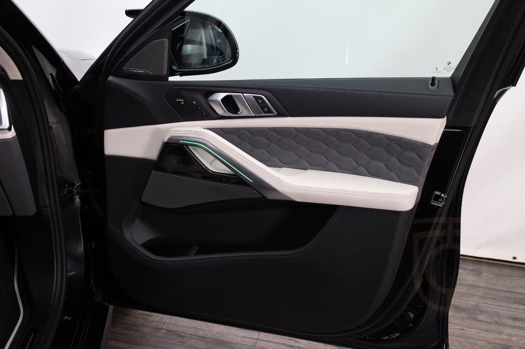 BMW X6 M Competition H&K HeadUp SoftClose