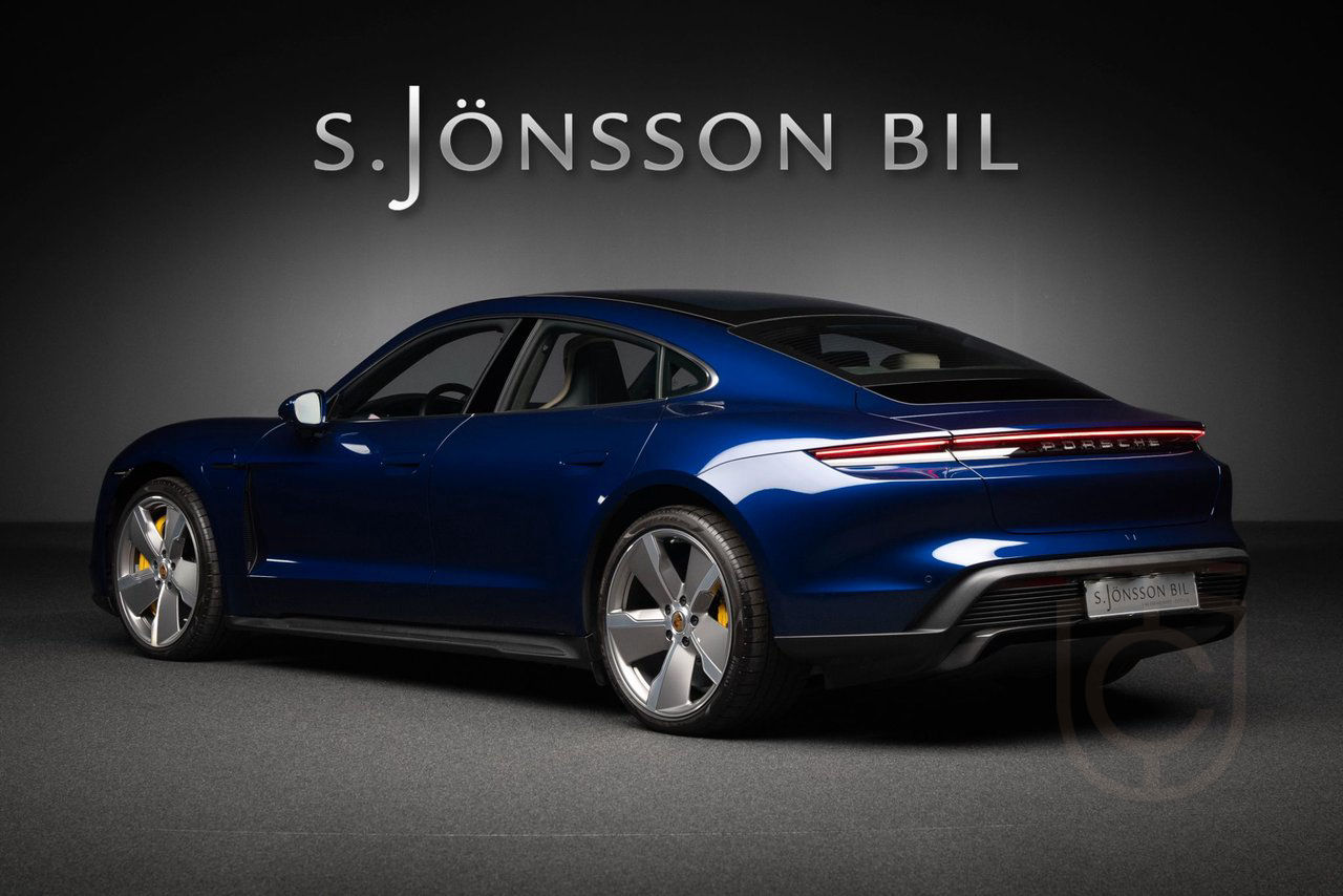 Porsche Taycan Turbo S