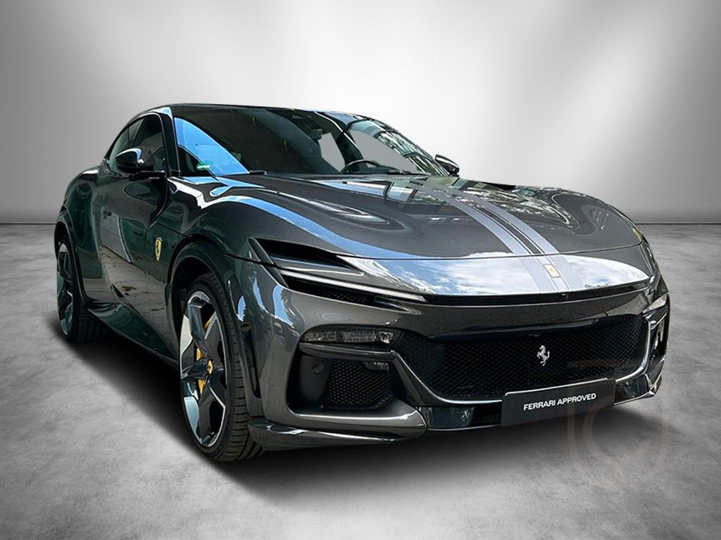 Ferrari Purosangue / Carbon / Glasdach / LED