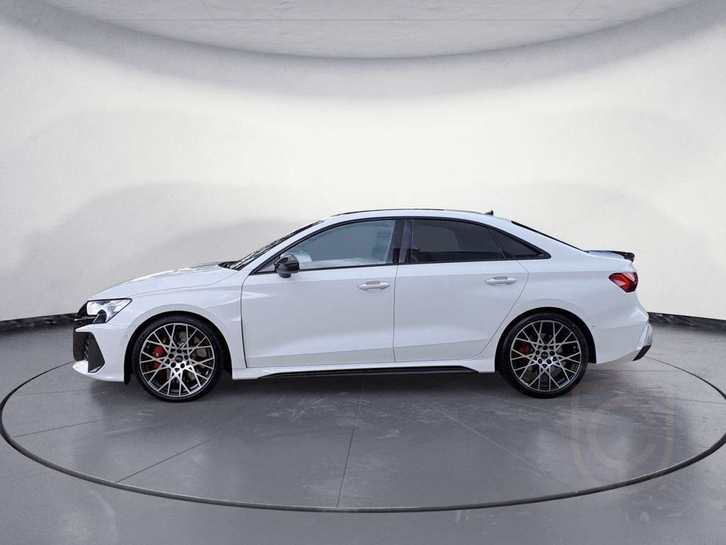 Audi RS 3 Limousine 294(400) kW(PS) S tr onic