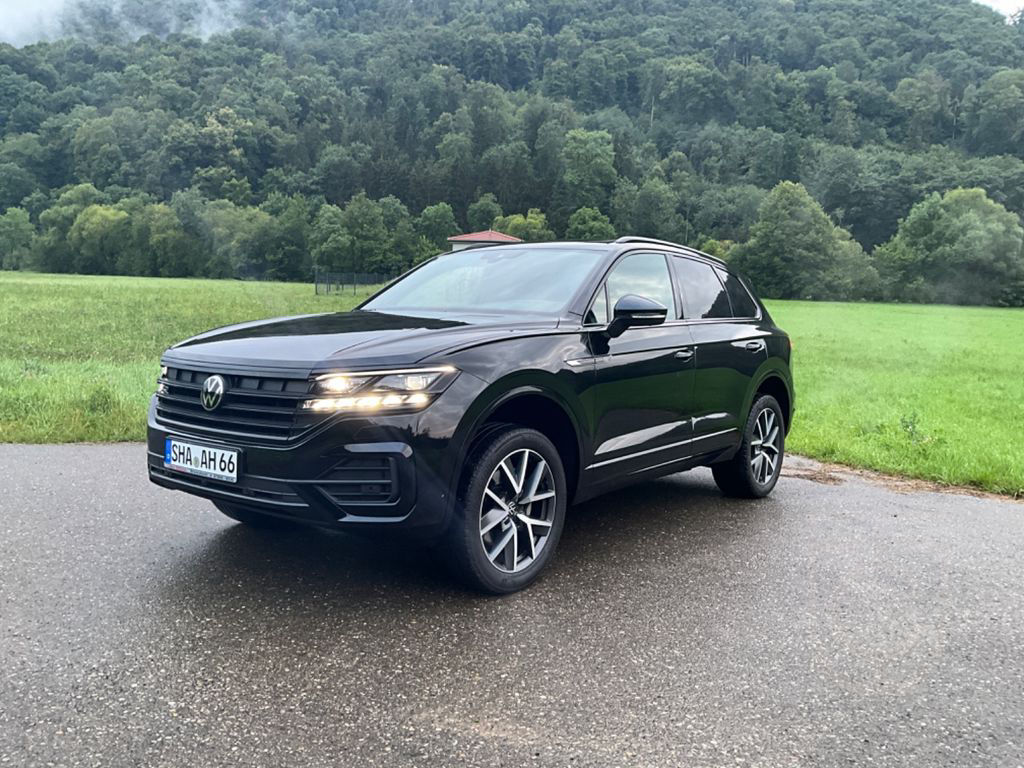 Volkswagen Touareg R-Line 4Mot./Black Style/Matrix LED/AHK