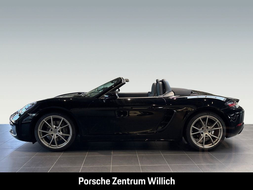 Porsche Boxster 718 BOSE Abstandstempomat Sitzheizung