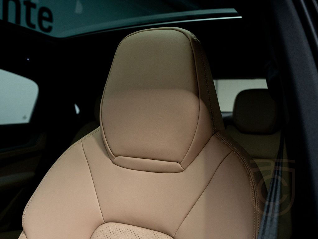 Porsche Cayenne S E-Hybrid Coupé