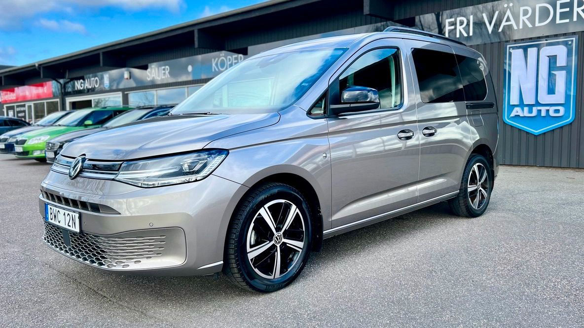 Volkswagen Caddy 1.5 TSI Life Panorama Cockpit