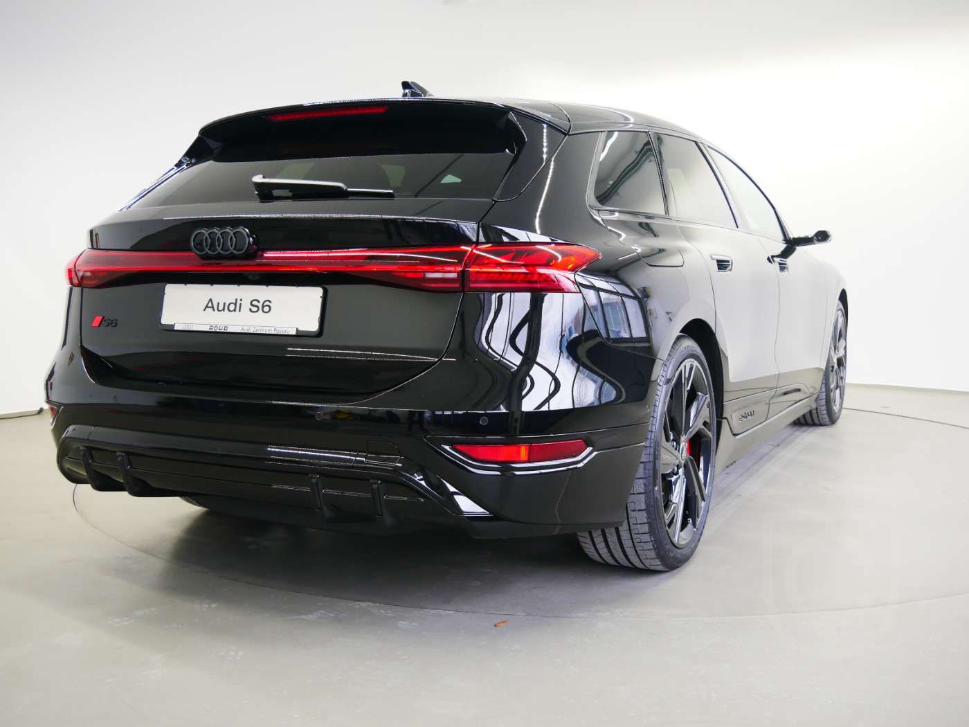 Audi S6