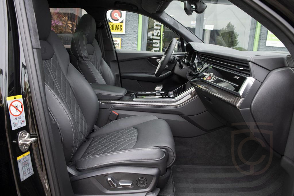 Audi SQ7 4.0 TFSI quattro ABT 7p / PANOROOF / B&O / M